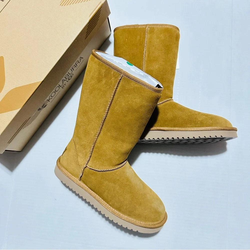 Koolaburra UGG Womens Koola Tall Boot Color Chesnut, Size 5 NEW